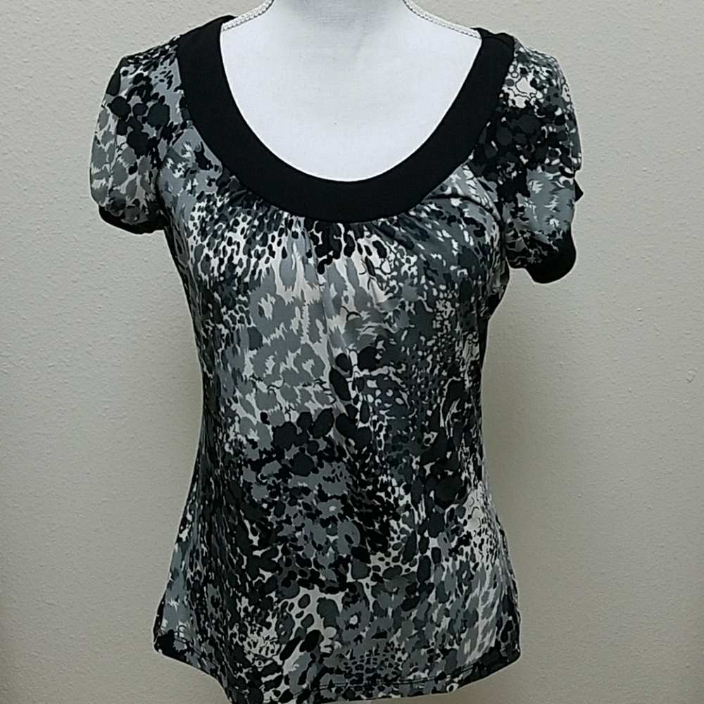 VAN HEUSEN BLOUSE